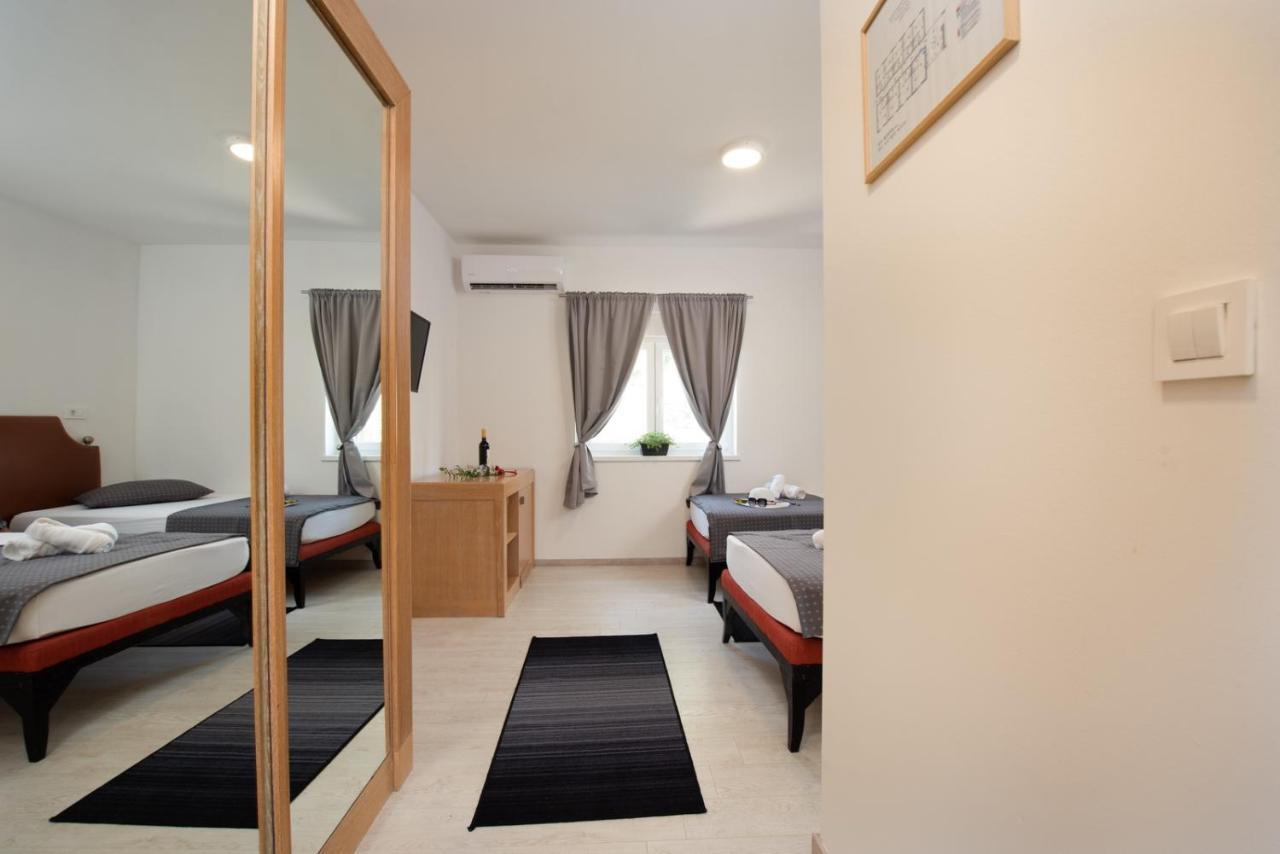 Hotel Potpican ภายนอก รูปภาพ